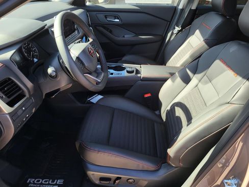New 2026 Nissan Rogue SV AWD/4WD image 20