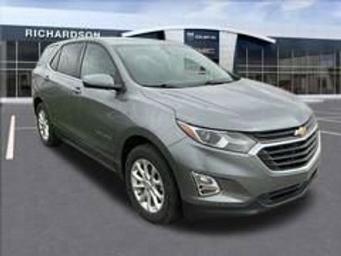 Used 2018 Chevrolet Equinox LT FWD image 5