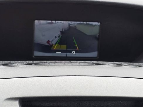 Used 2019 Ford Transit 250 148 Medium Roof RWD image 8