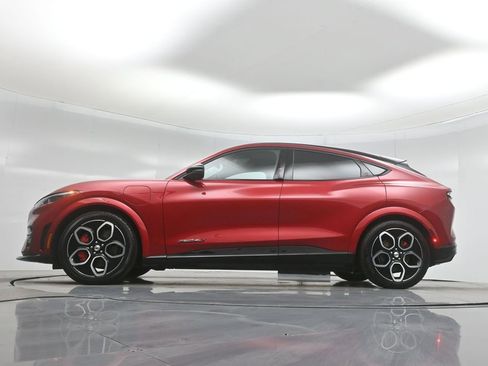 Certified 2023 Ford Mustang Mach-E GT image 8