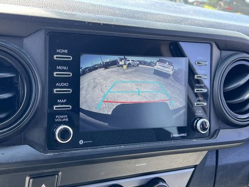 Used 2020 Toyota Tacoma SR AWD/4WD image 27