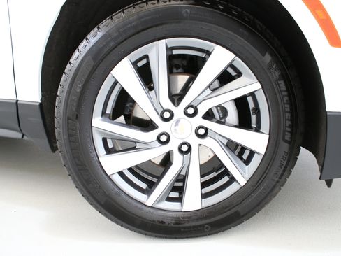 Certified 2024 Chevrolet Equinox LT AWD/4WD image 31