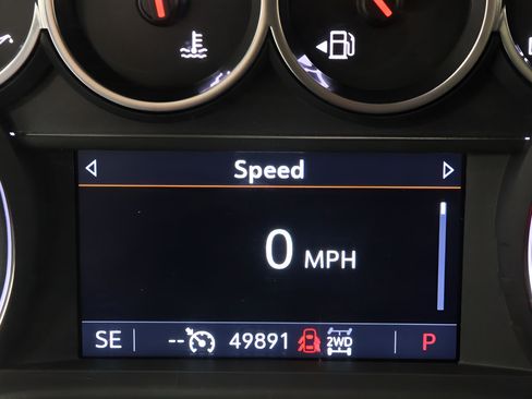 Used 2021 Chevrolet Silverado 2500 LT w/ True North Edition AWD/4WD image 13