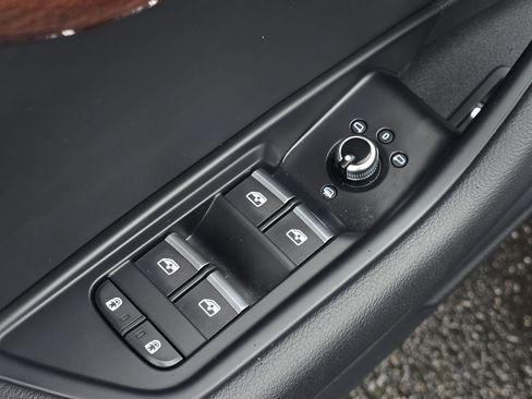 Used 2023 Audi A5 2.0T Premium w/ Convenience Package AWD/4WD image 38