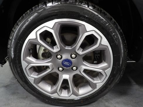 Used 2021 Ford EcoSport Titanium AWD/4WD image 20