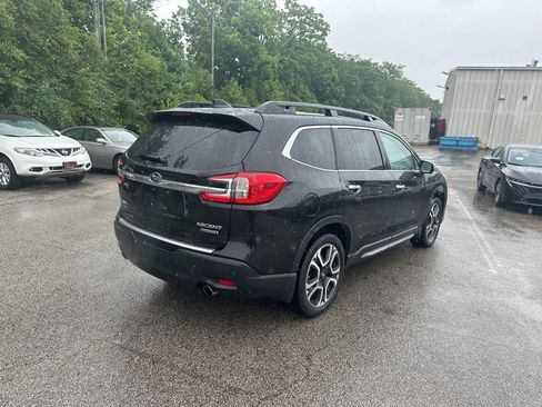Used 2023 Subaru Ascent Touring AWD/4WD image 5