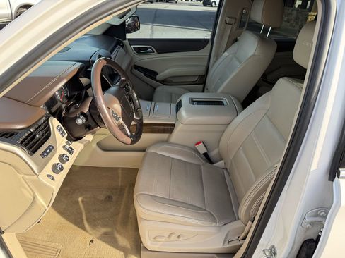 Used 2018 GMC Yukon XL Denali w/ Open Road Package image 11