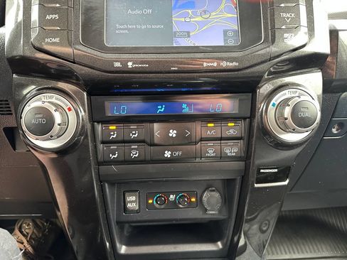 Used 2019 Toyota 4Runner Limited AWD/4WD image 18