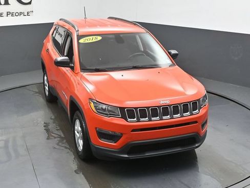 Used 2018 Jeep Compass Sport w/ Cold Weather Group AWD/4WD image 47