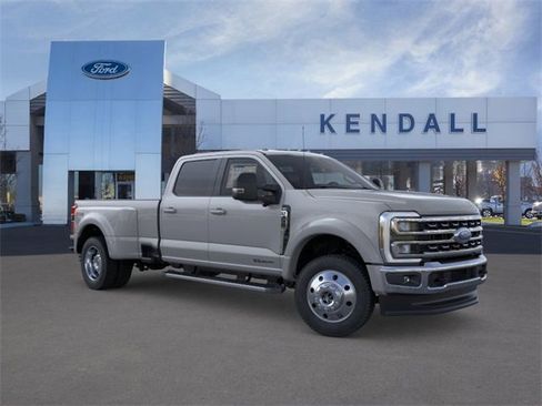 New 2026 Ford F450 XLT w/ XLT Premium Package image 7
