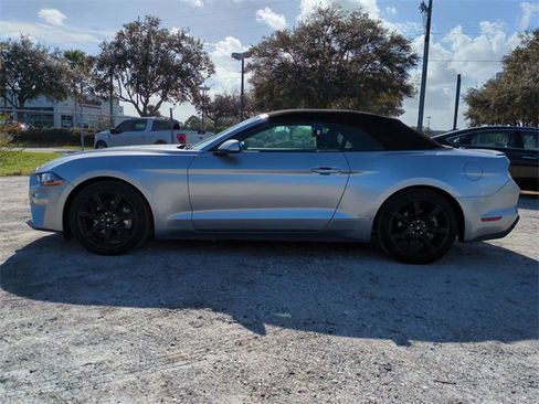 Certified 2020 Ford Mustang Convertible w/ Equipment Group 101A image 7