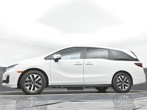 New 2026 Honda Odyssey EX-L image 45