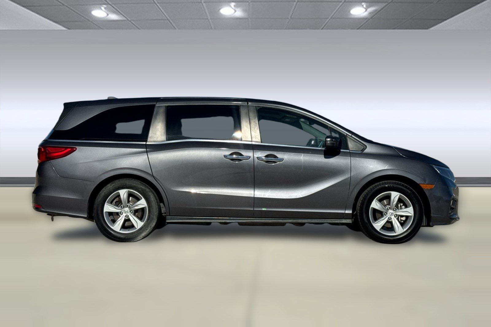 Used 2018 Honda Odyssey EX-L image 7
