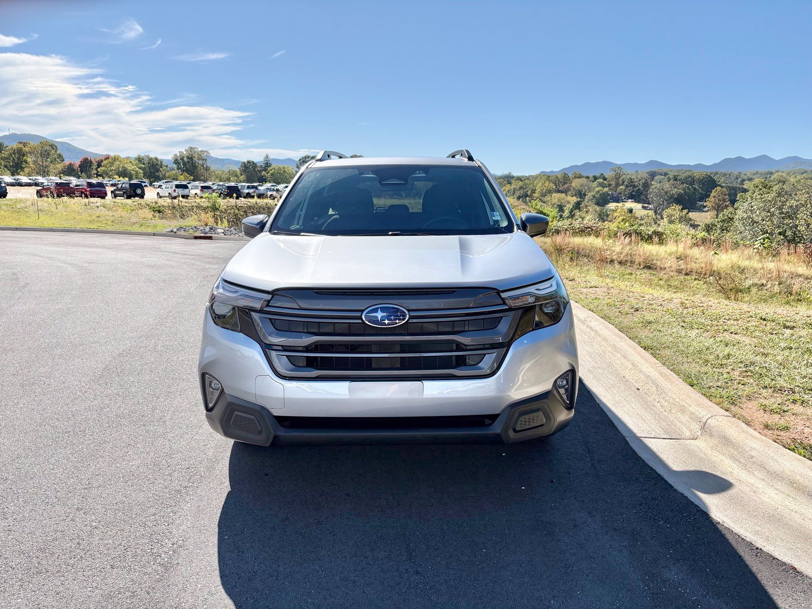New 2026 Subaru Forester Premium AWD/4WD image 2