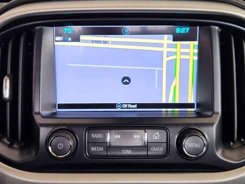 Certified 2018 GMC Canyon SLT w/ Driver Alert Package image 17