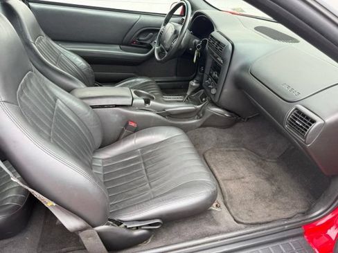 Used 2002 Chevrolet Camaro Z28 w/ Preferred Equipment Group 2 RWD image 11