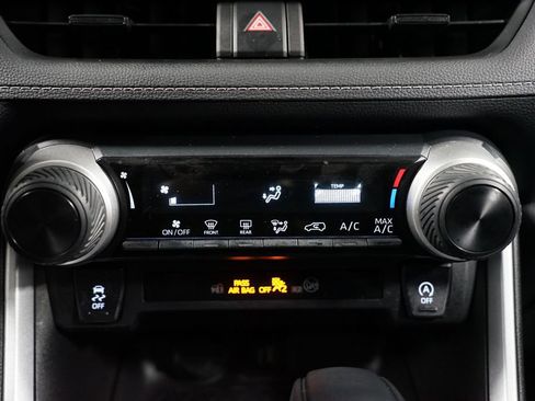 Certified 2023 Toyota RAV4 LE image 20