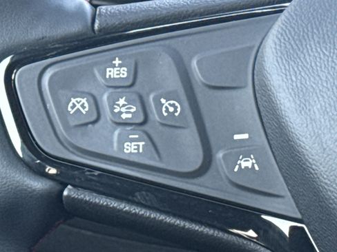 Used 2023 Chevrolet Equinox RS AWD/4WD image 7
