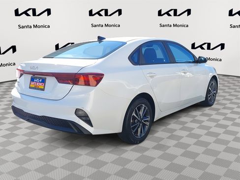 Certified 2023 Kia Forte LXS w/ LXS Technology Package image 5