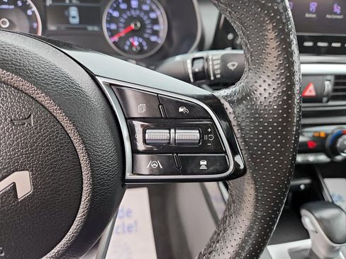 Used 2023 Kia Forte GT-Line w/ GT-Line Premium Package image 16