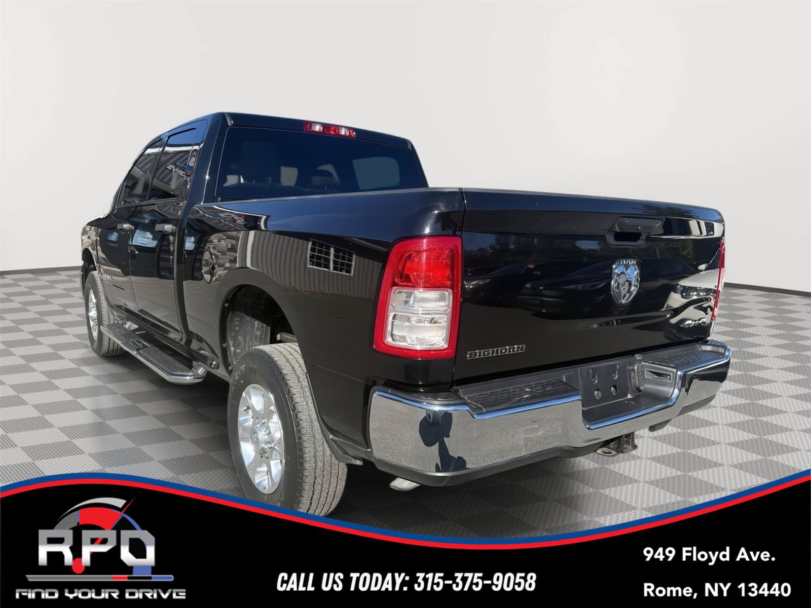 Used 2024 RAM 2500 Big Horn w/ Bed Utility Group AWD/4WD image 3