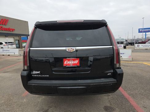 Used 2015 Cadillac Escalade ESV Platinum image 6