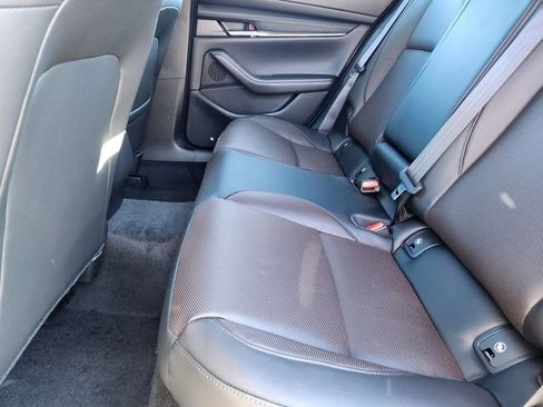 New 2026 MAZDA MAZDA3 Hatchback w/Premium Plus Pkg image 11