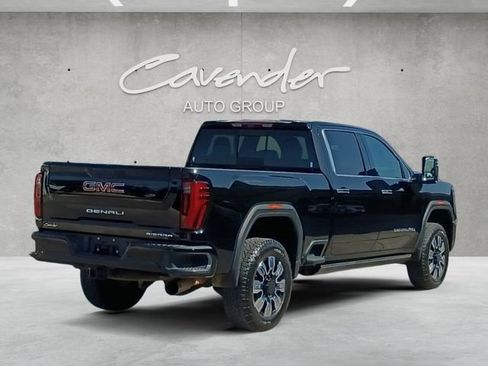 Used 2025 GMC Sierra 2500 Denali w/ Denali Reserve Package AWD/4WD image 16