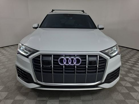 Certified 2023 Audi Q7 2.0T Premium Plus w/ Convenience Package AWD/4WD image 2