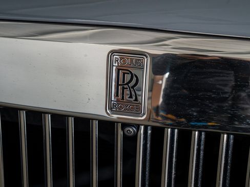 Used 2022 Rolls-Royce Cullinan image 18