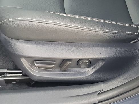 Used 2026 Toyota Camry SE FWD image 19