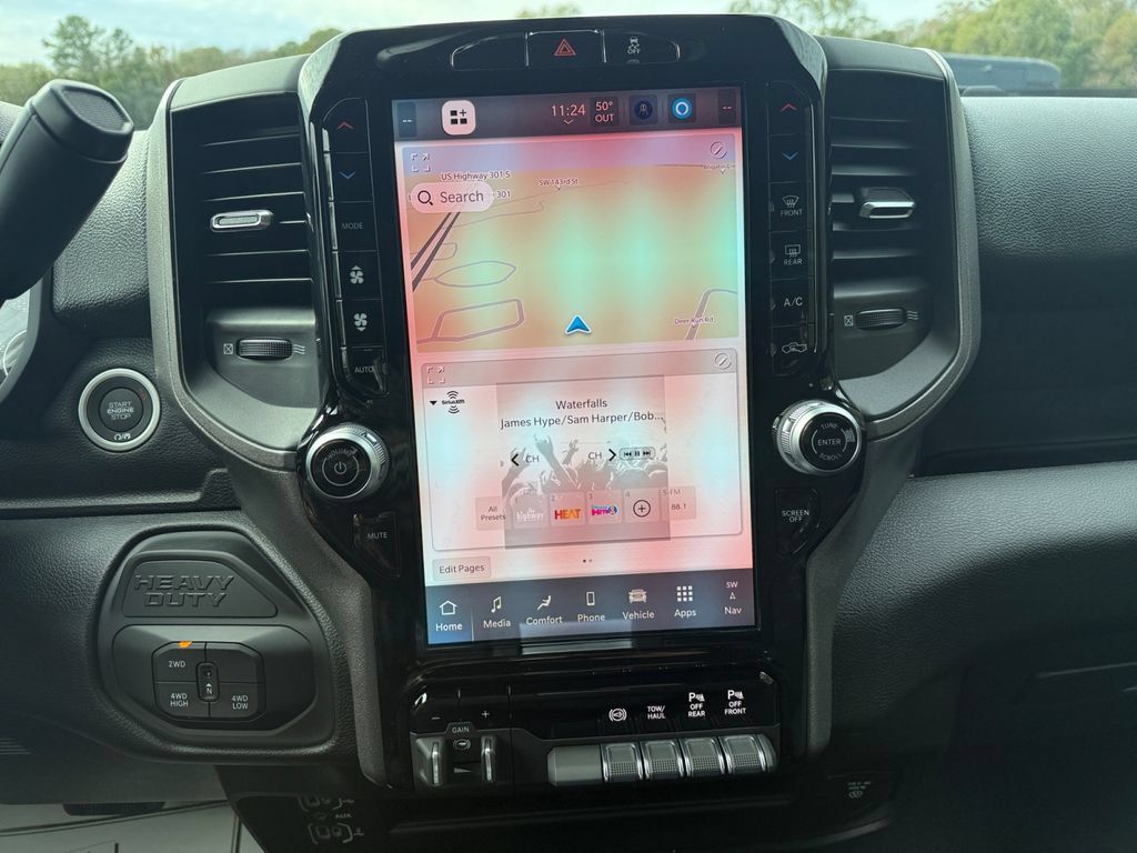 New 2026 RAM 2500 Tradesman AWD/4WD image 23