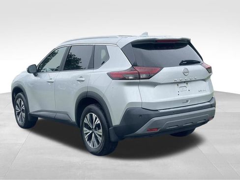 Certified 2023 Nissan Rogue SV w/ SV Premium B Package image 5