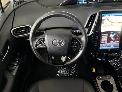 Certified 2021 Toyota Prius Prime Limited w/ Carpet Mat Package (TMS) image 13
