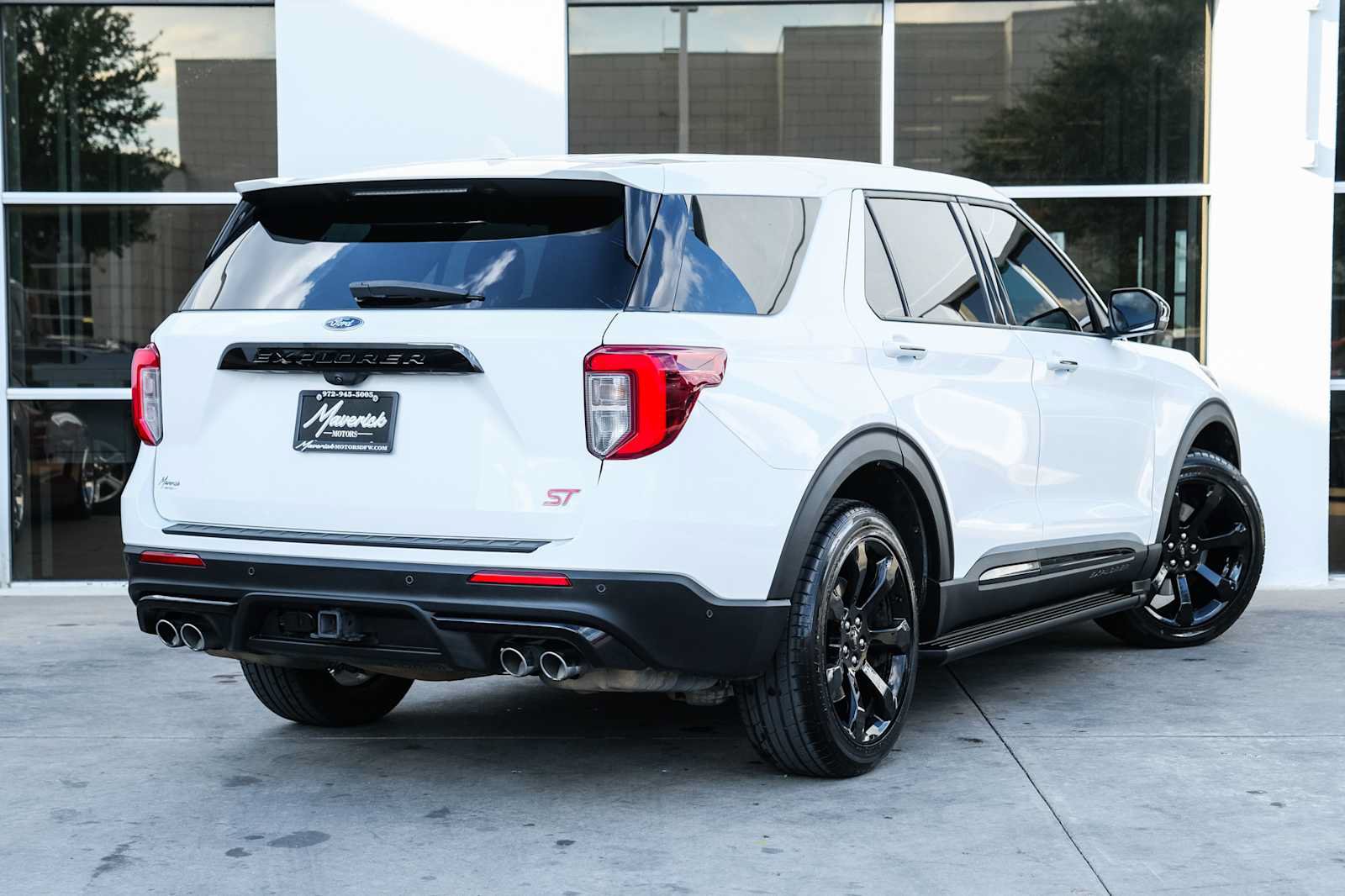 Used 2021 Ford Explorer ST w/ Equipment Group 401A AWD/4WD image 11