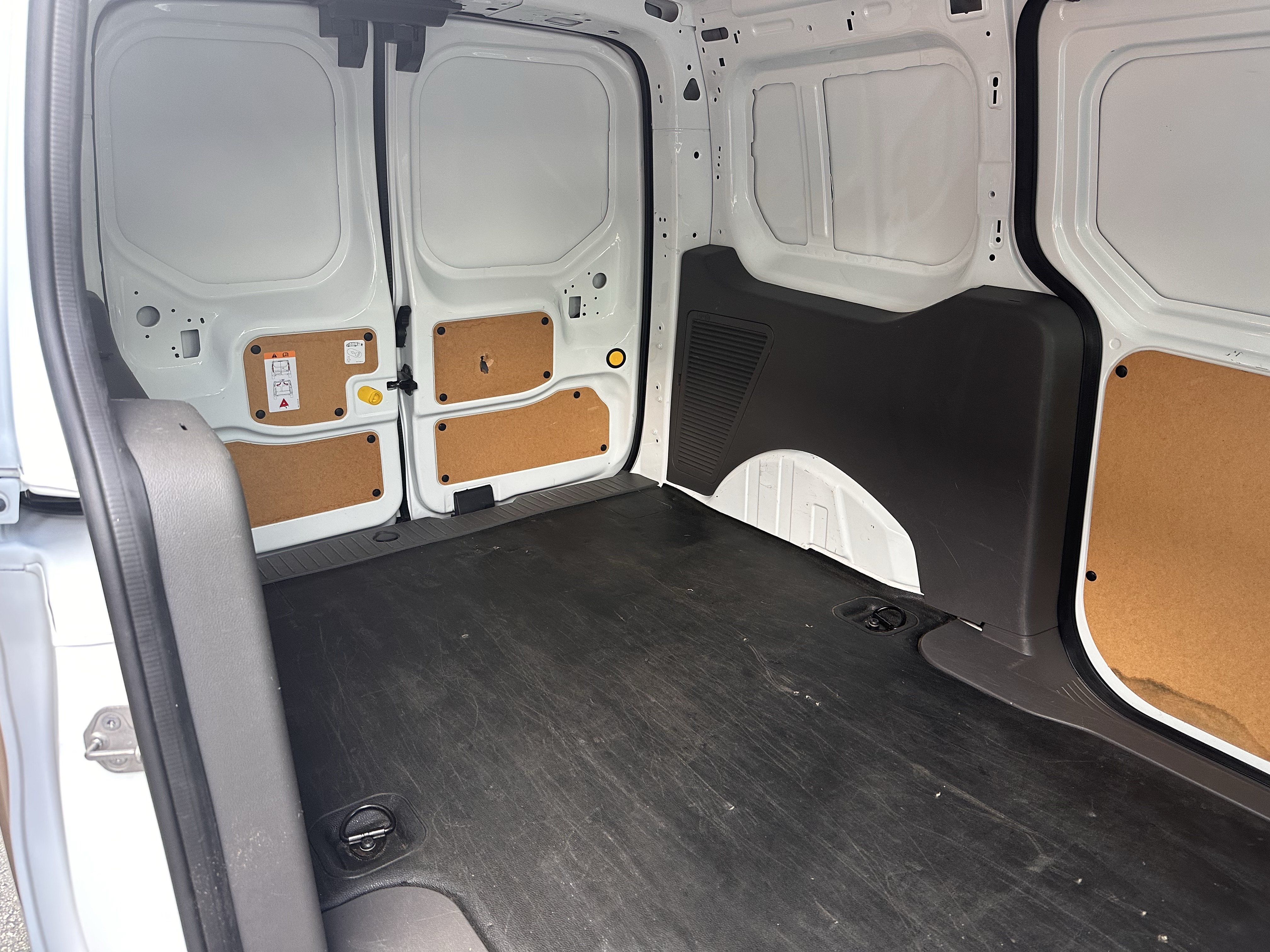 Certified 2023 Ford Transit Connect XL FWD image 16