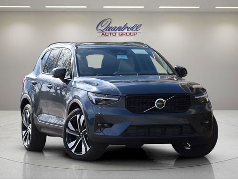 New 2026 Volvo XC40 B5 Ultra w/ Protection Package Premier image 1