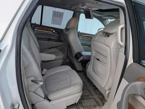 Used 2011 Buick Enclave CXL w/ Trailering Provision Package image 27