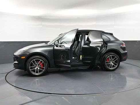 New 2026 Porsche Macan S AWD/4WD image 37