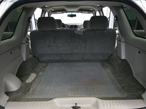 Used 2003 Chevrolet TrailBlazer LS w/ Preferred Equipment Group image 32
