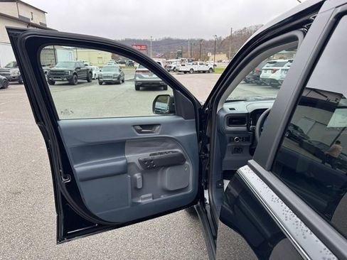 New 2025 Ford Maverick XLT w/ XLT Luxury Package image 12