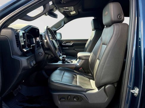 Used 2023 Chevrolet Silverado 1500 High Country w/ LPO, Dark Essentials Package image 19