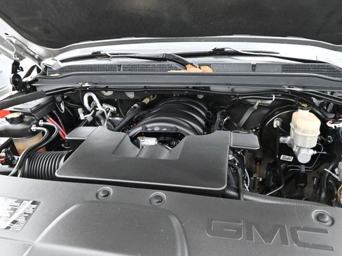 Used 2019 GMC Yukon XL Denali w/ Denali Ultimate Package image 38