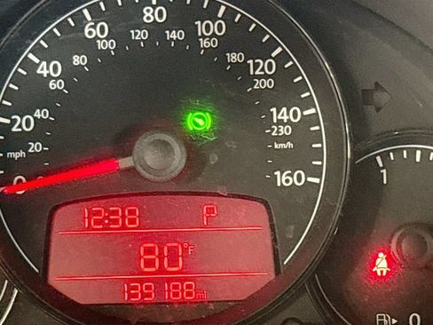 Used 2012 Volkswagen Beetle 2.5 FWD image 12
