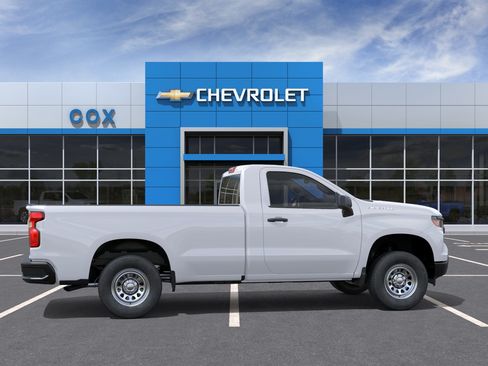 Used 2026 Chevrolet Silverado 1500 W/T w/ Trailering Package RWD image 5