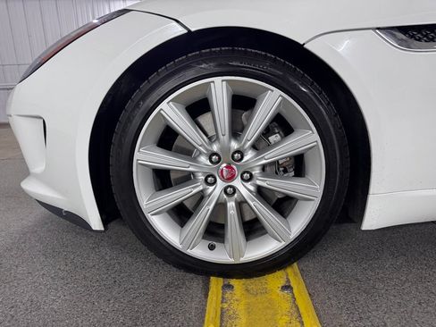 Used 2017 Jaguar F-TYPE Coupe RWD image 17
