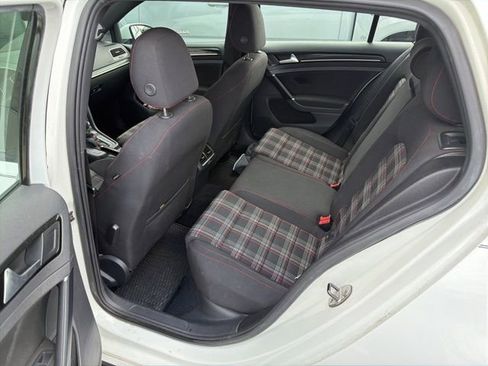 Used 2015 Volkswagen GTI S FWD image 9