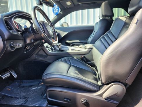 Used 2019 Dodge Challenger SRT Hellcat w/ Laguna Leather Package RWD image 12