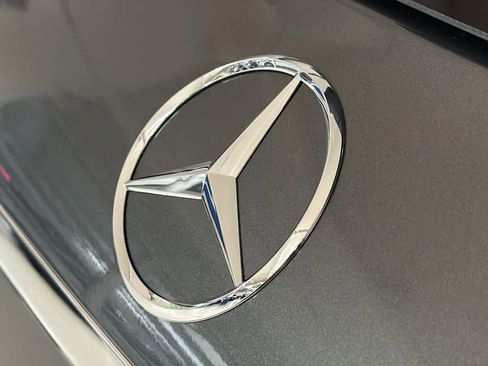 New 2026 Mercedes-Benz GLE 63 AMG S image 9