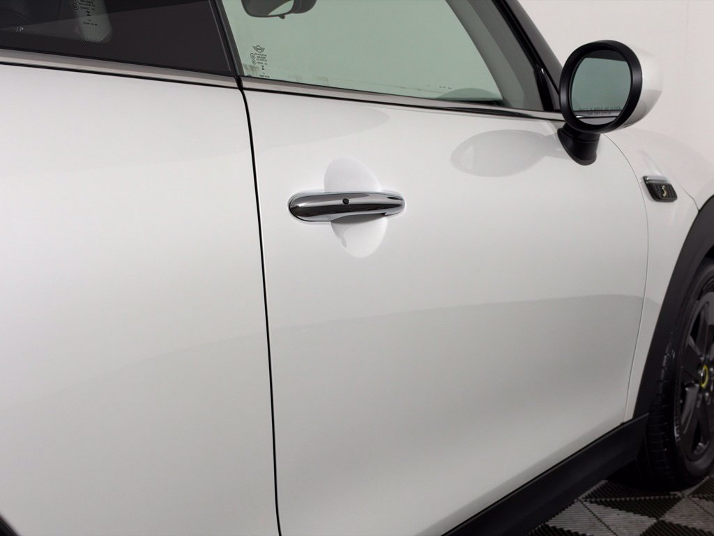 Used 2024 MINI Cooper SE FWD image 13